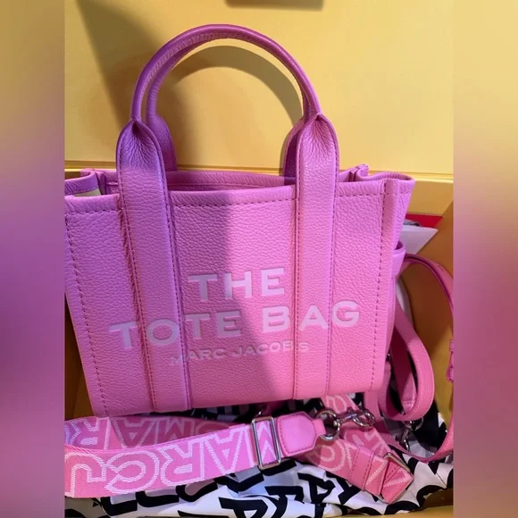 Marc Jacobs The Tote Bag — Petal Pink Small - Picture 2 of 4